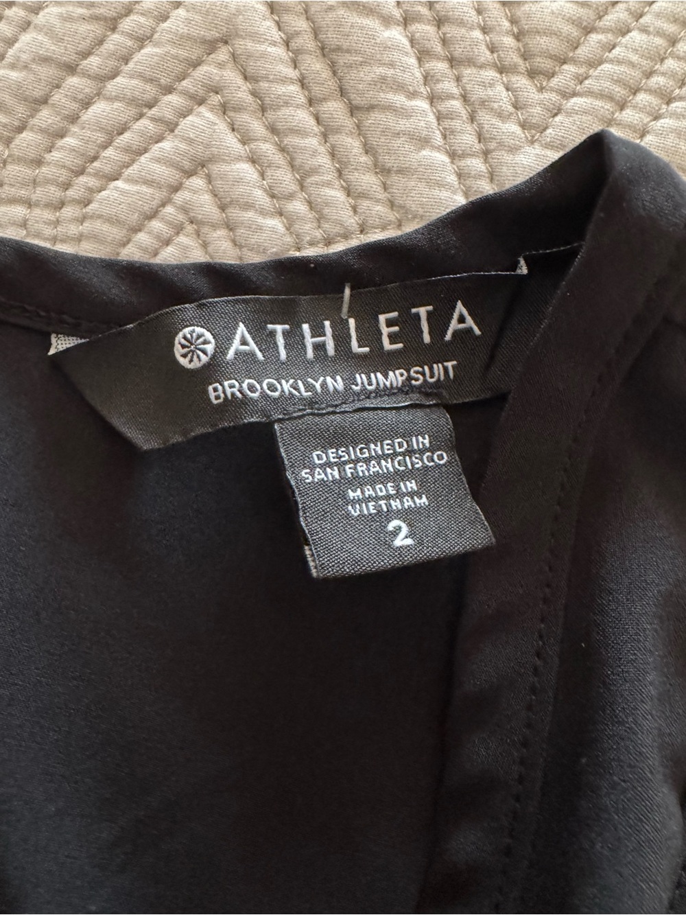 Athleta Brooklyn Jumpsuit Black Sleeveless V-Neck Travel Pants Size 2 - Picture 15 of 15